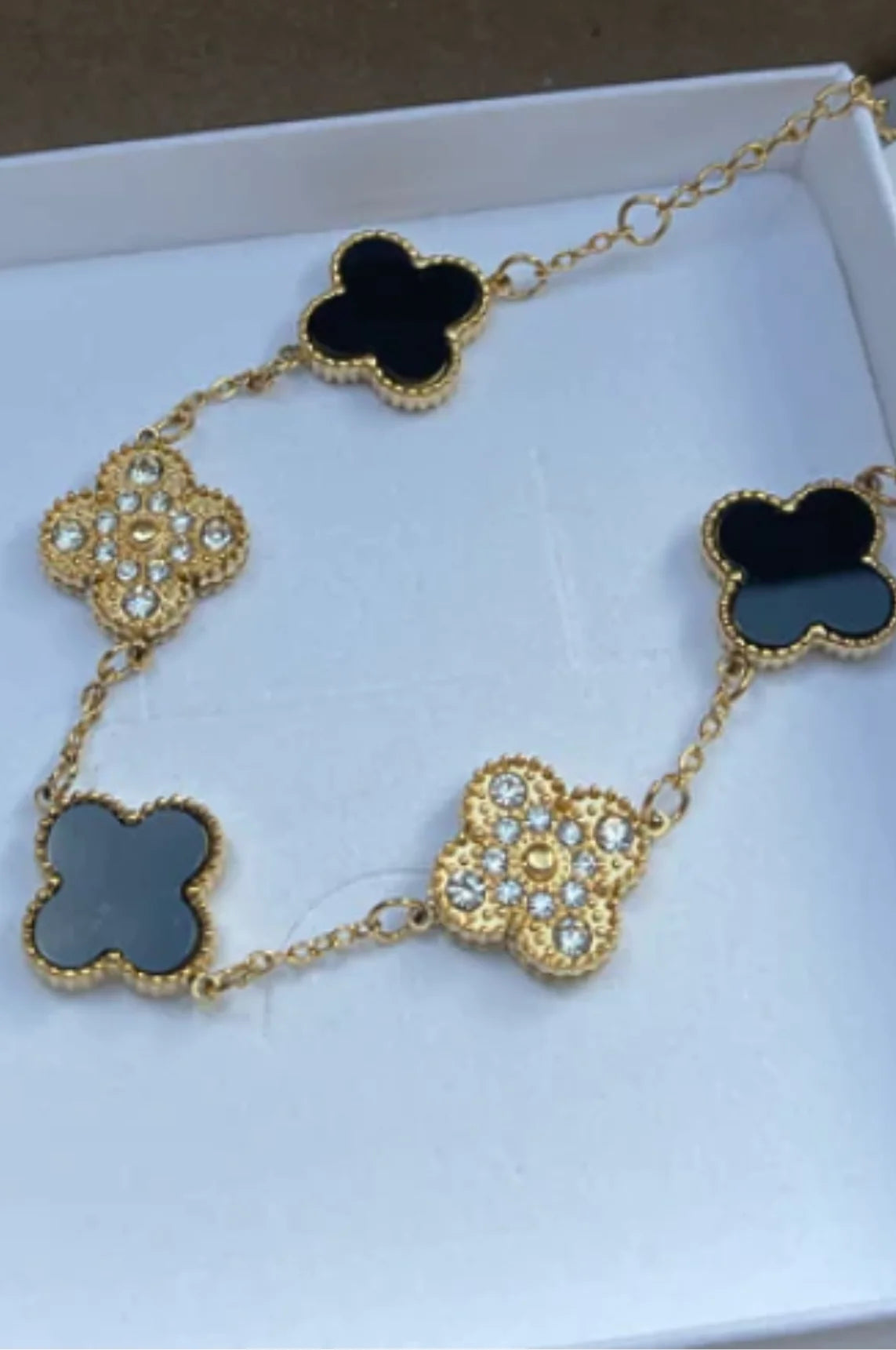 Charm Clovers Bracelet